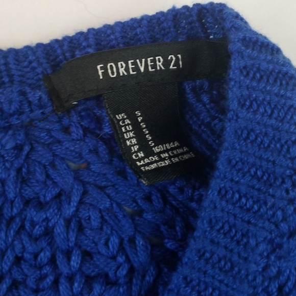 ❤ 3/$35 Forever 21 Sweater - Picture 4 of 6